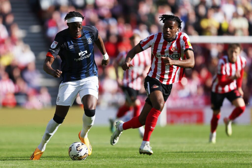 nhan-dinh-soi-keo-sunderland-vs-luton-luc-2h45-ngay-13-2-2025
